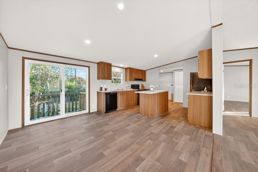 43740 Sunset Drive Paisley, FL 32767 - Photo 13 of 48 Gallery Image 13