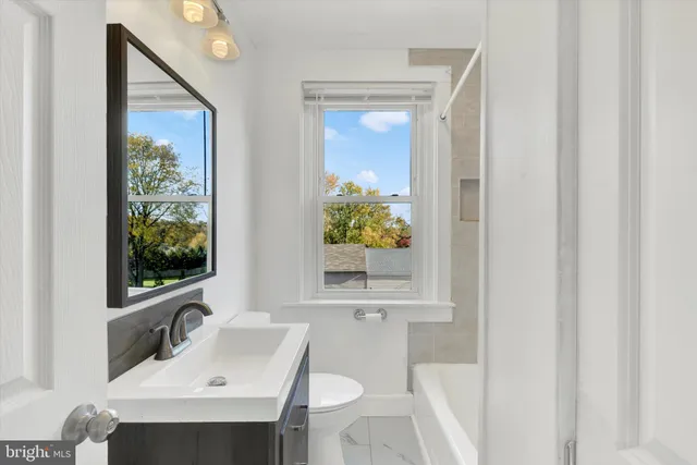 $350,000 | 115 College Avenue, Mountville, PA 17554