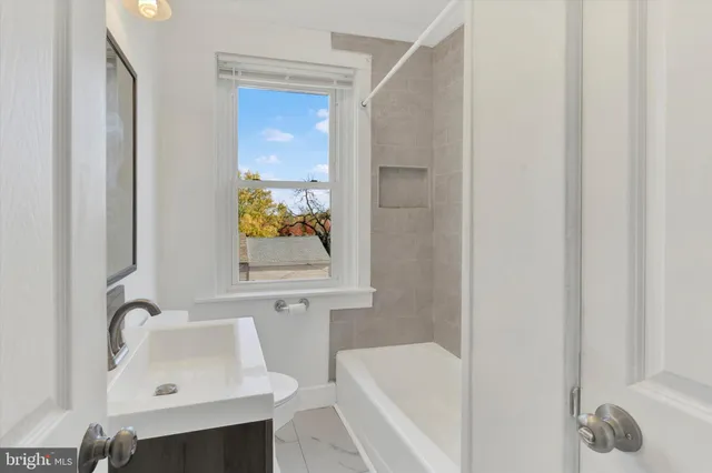 $350,000 | 115 College Avenue, Mountville, PA 17554