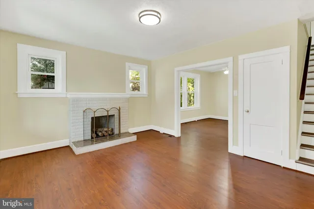 $350,000 | 115 College Avenue, Mountville, PA 17554