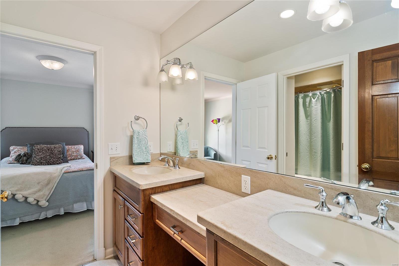 2243 Barnbridge Road St. Louis, MO 63131 - Photo 34 of 54 Gallery Image 34