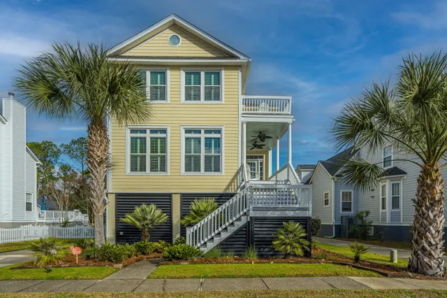 $900,000 | 2511 Cheswick Lane, Mount Pleasant, SC 29466