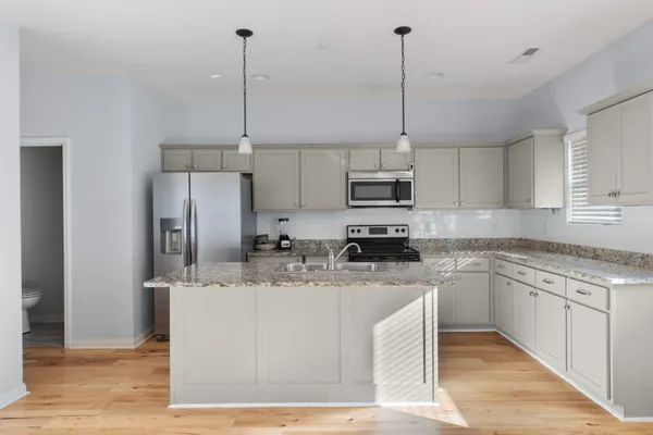 $1,895 | 8438 Brookmoor Lane, Ooltewah, TN 37363