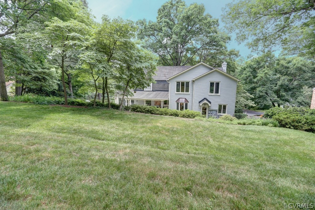 8908 Tolman Road Henrico, VA 23229 - Photo 2 of 30 Large back yard