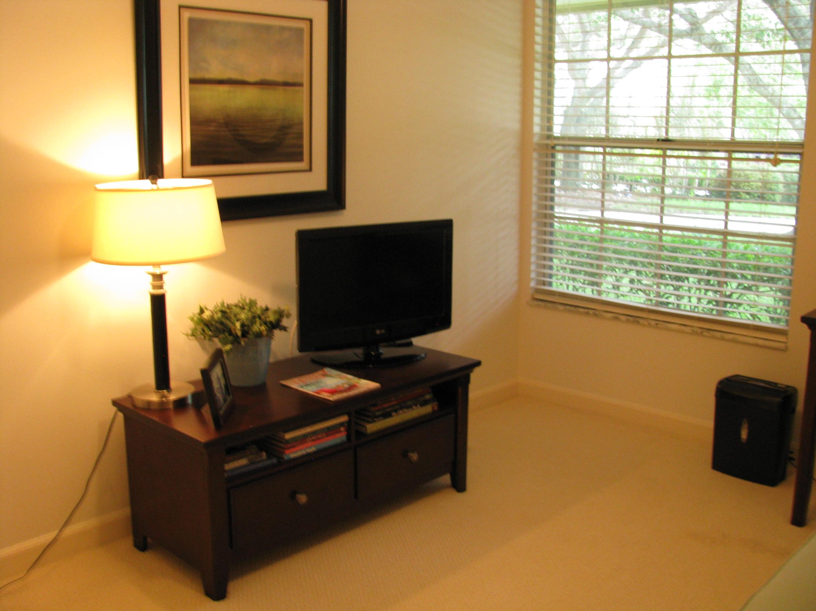 204 Colony Way West Jupiter, FL 33458 - Photo 20 of 44 3rd bedroom (2)
