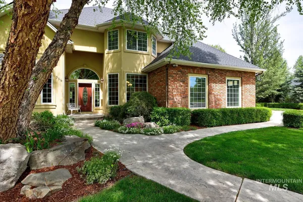 $1,495,000 | 536 West Bogus View Drive, Eagle, ID 83616