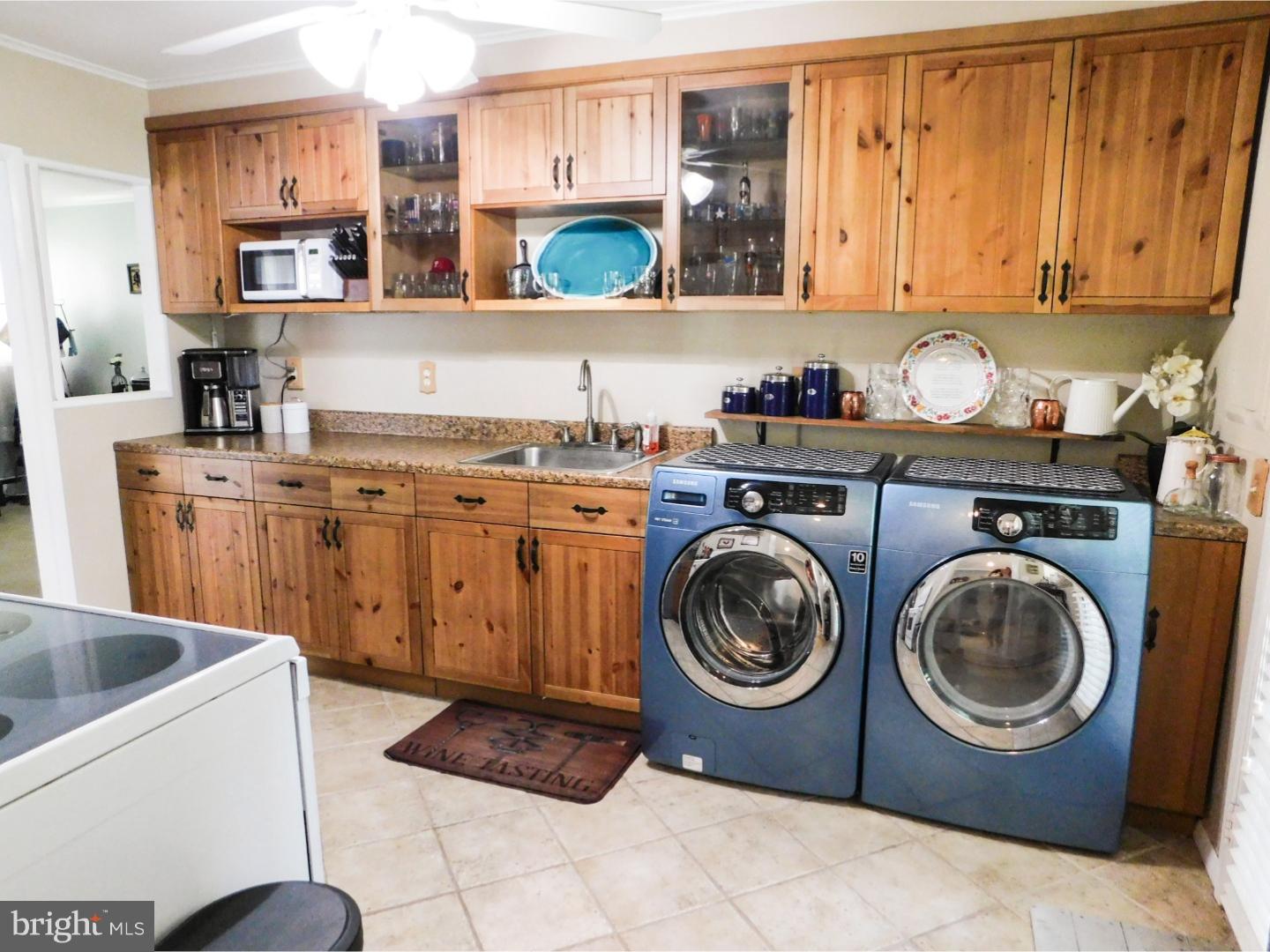 207 Oaktree Road East Norriton, PA 19401 - Photo 15 of 22 Gallery Image 15