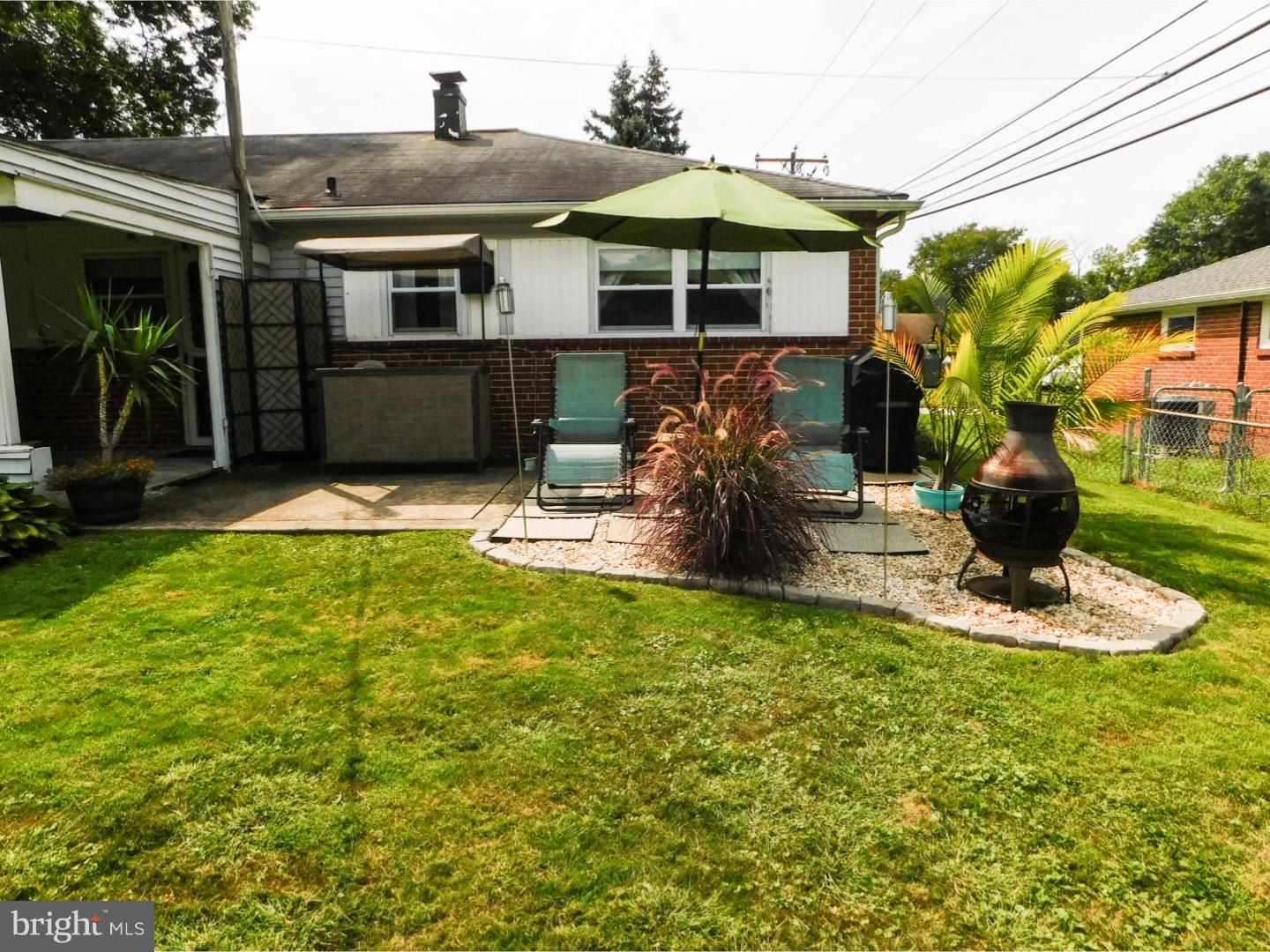 207 Oaktree Road East Norriton, PA 19401 - Photo 3 of 22 Gallery Image 3