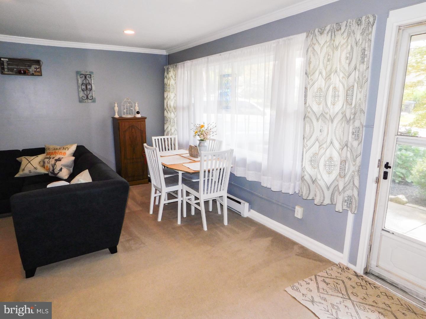 207 Oaktree Road East Norriton, PA 19401 - Photo 10 of 22 Gallery Image 10