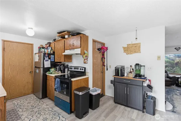 $619,000 | 11209-11211 89th Ave Court East, Puyallup, WA 98373