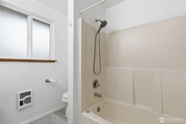 $619,000 | 11209-11211 89th Ave Court East, Puyallup, WA 98373