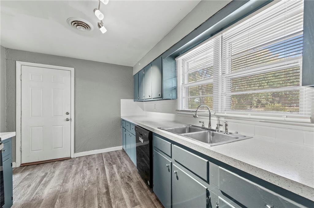 3401 South Denton Road Independence, MO 64052 - Photo 13 of 44