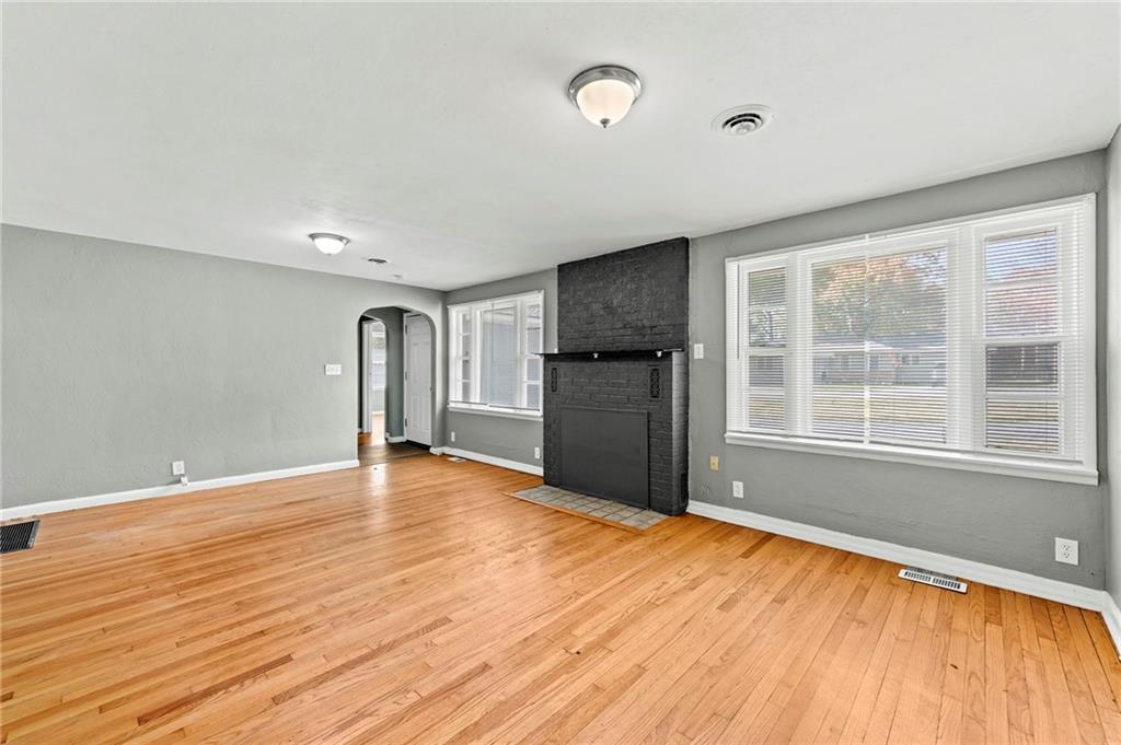 3401 South Denton Road Independence, MO 64052 - Photo 7 of 44