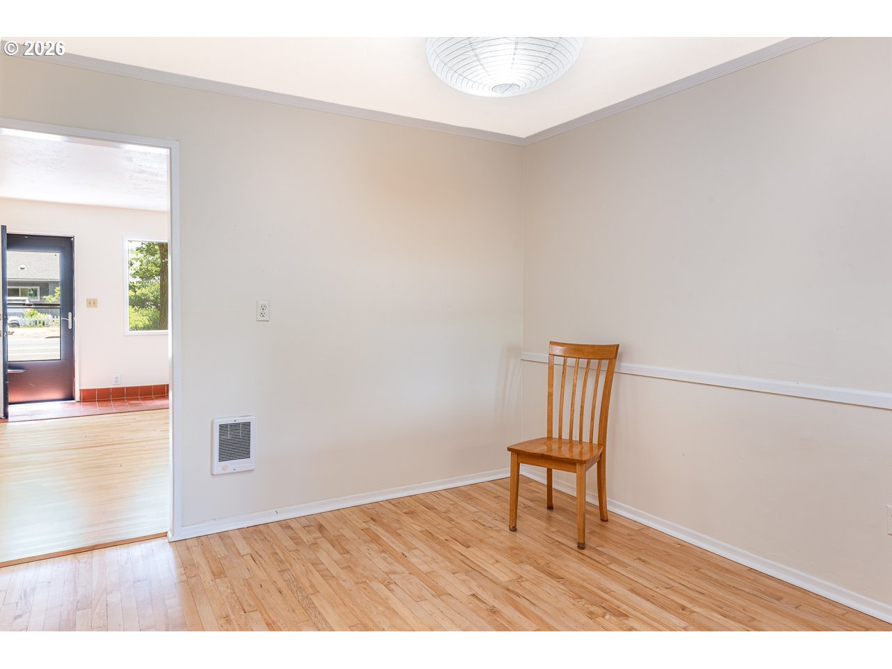 1404 Centennial Boulevard Springfield, OR 97477 - Photo 16 of 32 Dining Room