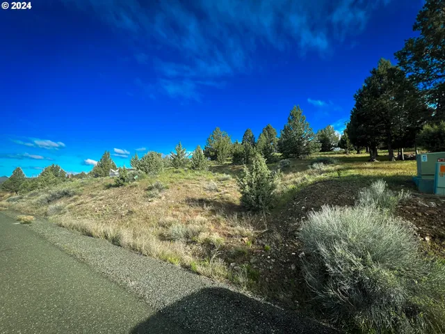 $89,000 | 227 Valley View Drive, John Day, OR 97845