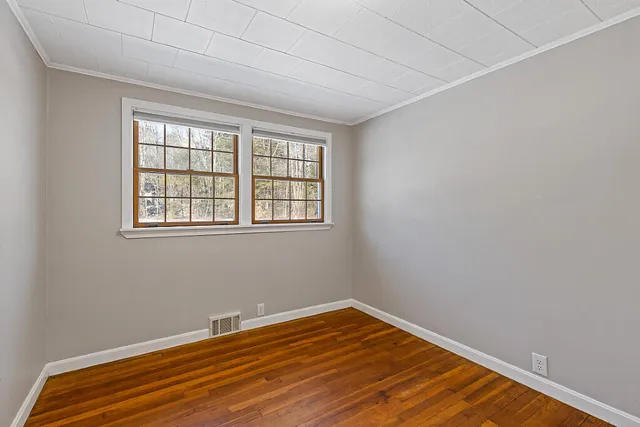 $399,900 | 1072 Waterville Road, Skowhegan, ME 04976