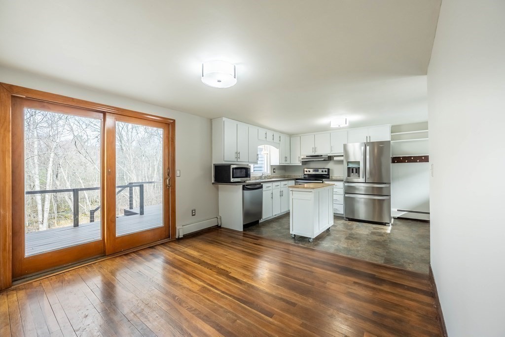 47 Lakeshore Road Boxford, MA 01921 - Photo 9 of 28