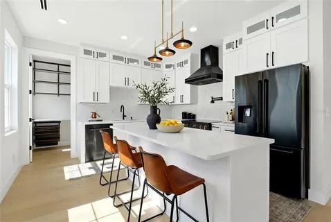 $1,285,000 | 2501 Quincy Street South, St. Petersburg, FL 33711