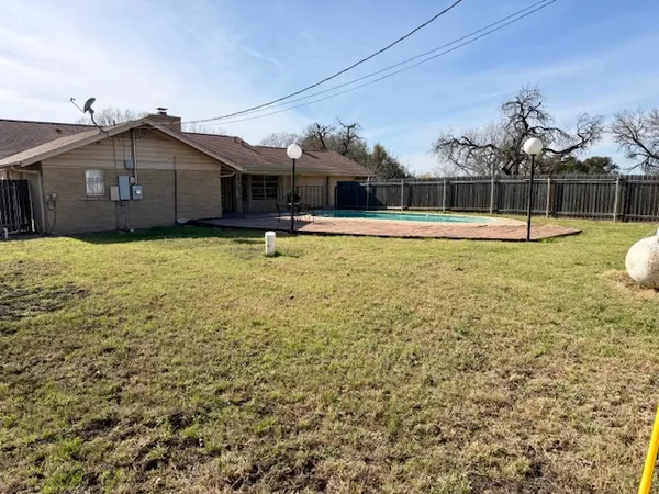 $2,250 | 8601 Karling Drive, Austin, TX 78724