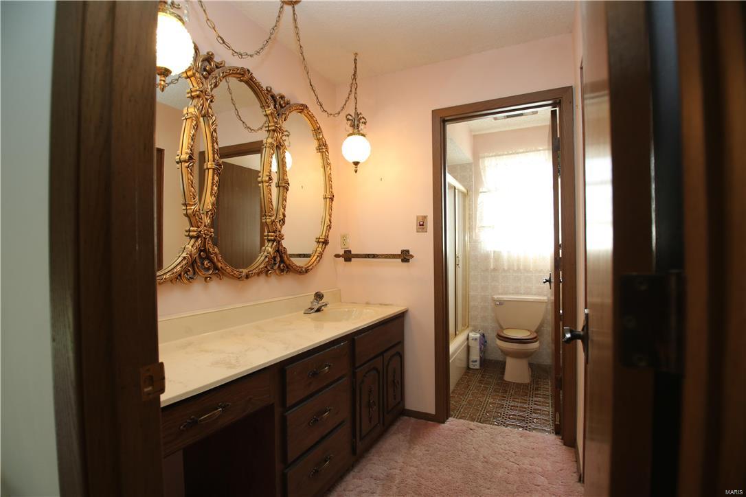 5504 Butler Hill Road St. Louis, MO 63128 - Photo 16 of 26 Gallery Image 16