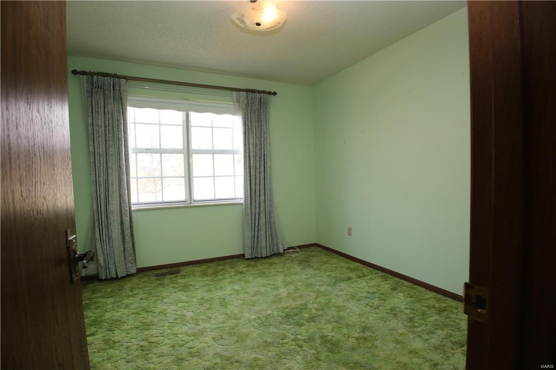 5504 Butler Hill Road St. Louis, MO 63128 - Photo 17 of 26 Gallery Image 17
