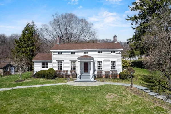$875,000 | 262 Cream Street, Poughkeepsie, NY 12601