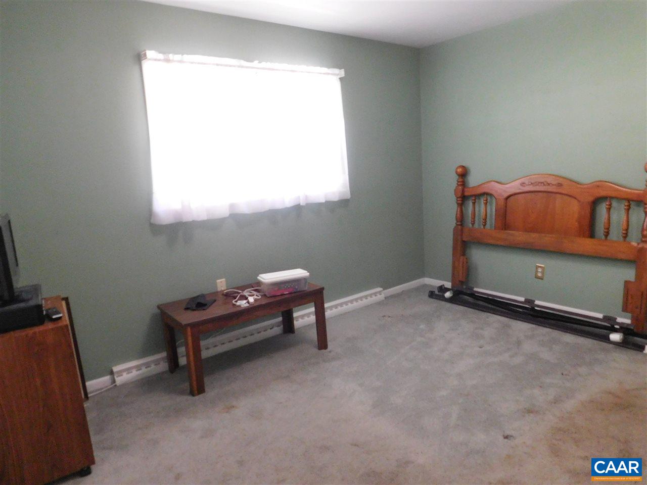 2141 Belvue Road Waynesboro, VA 22980 - Photo 17 of 22 Gallery Image 17