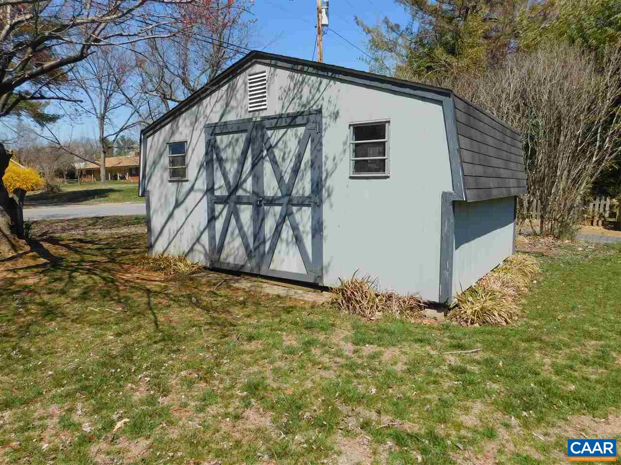 2141 Belvue Road Waynesboro, VA 22980 - Photo 4 of 22 Gallery Image 4