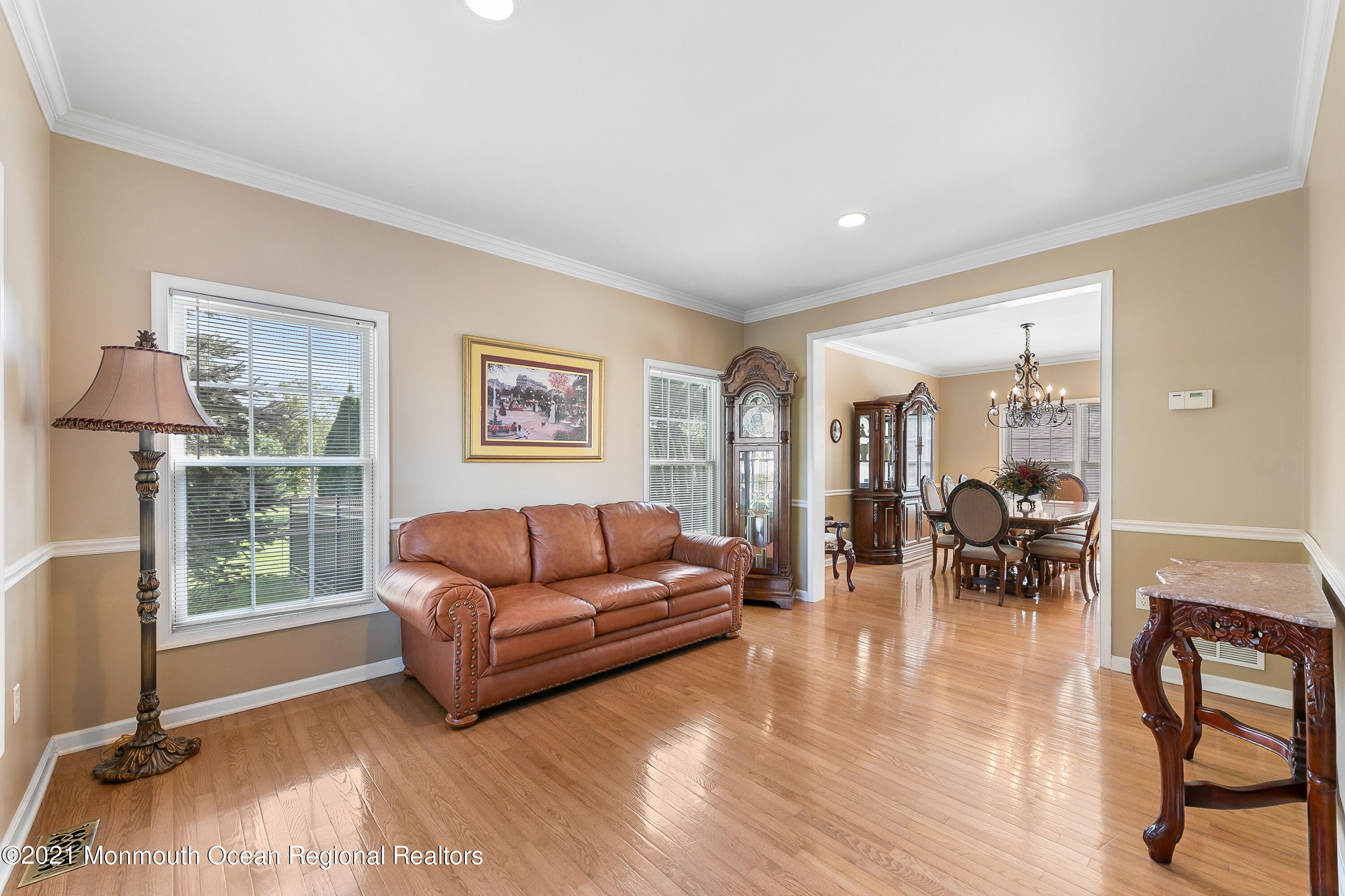 10 Lernard Road Manalapan, NJ 07726 - Photo 17 of 33 10LernardRd-living room dining