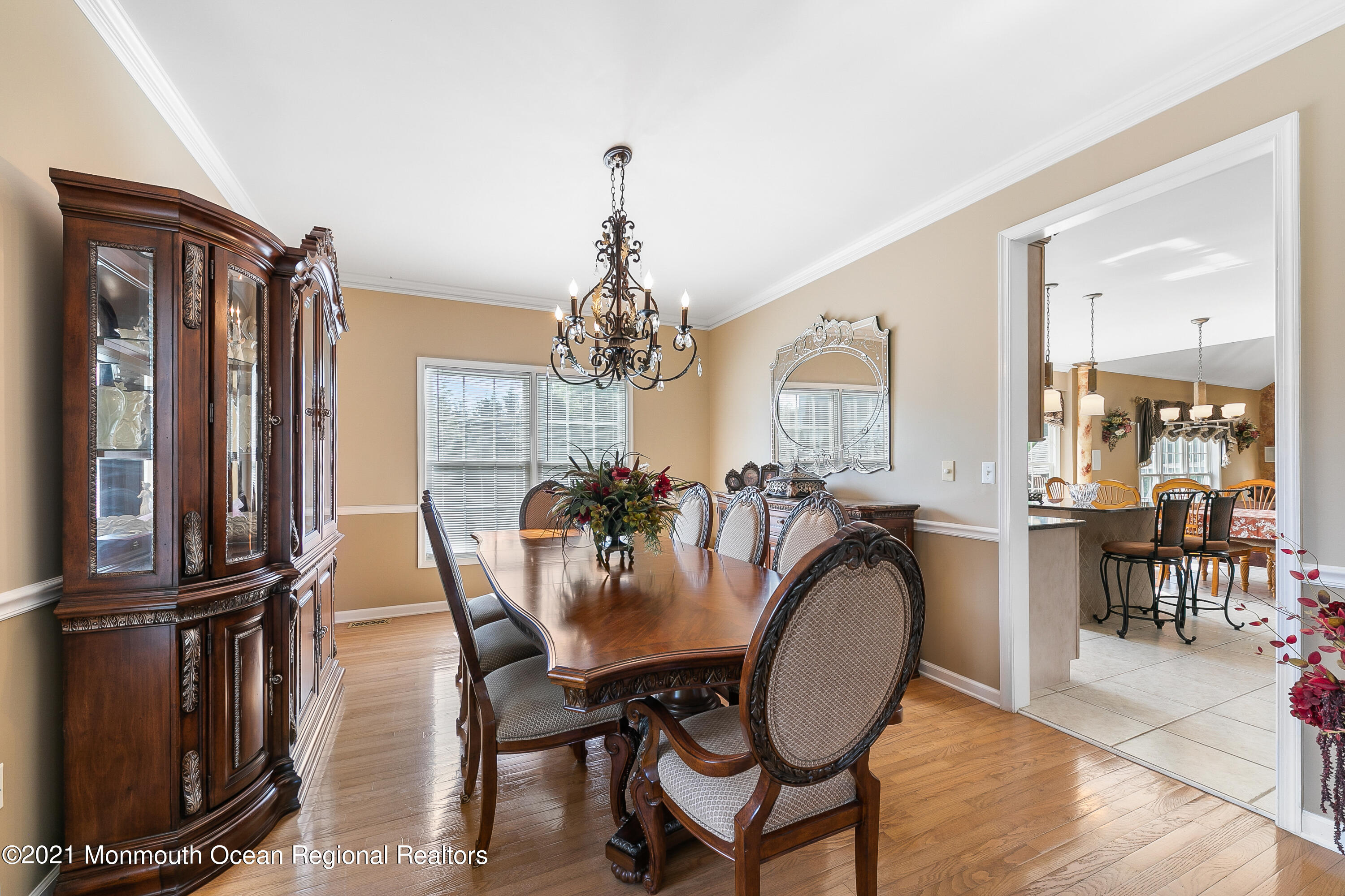 10 Lernard Road Manalapan, NJ 07726 - Photo 18 of 33 10LernardRd-Dining