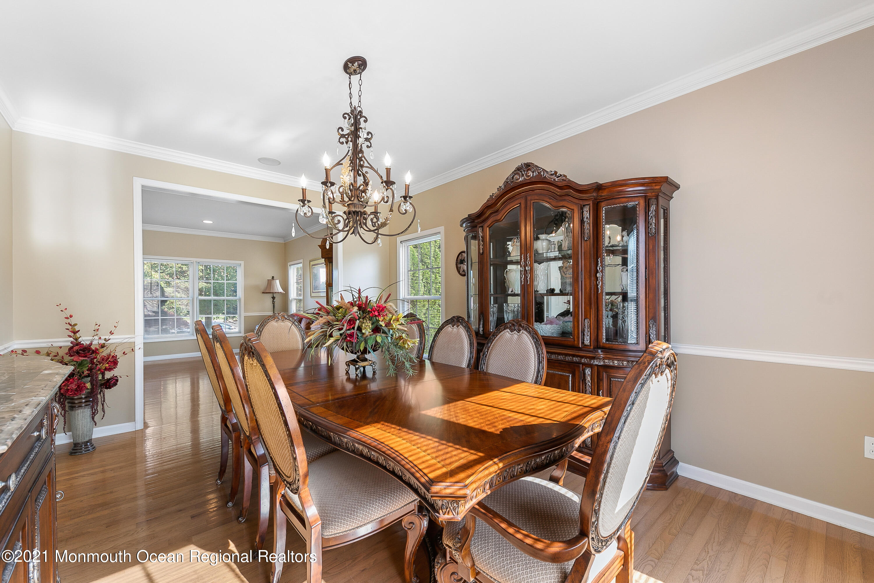 10 Lernard Road Manalapan, NJ 07726 - Photo 19 of 33 10LernardRd-Dining1