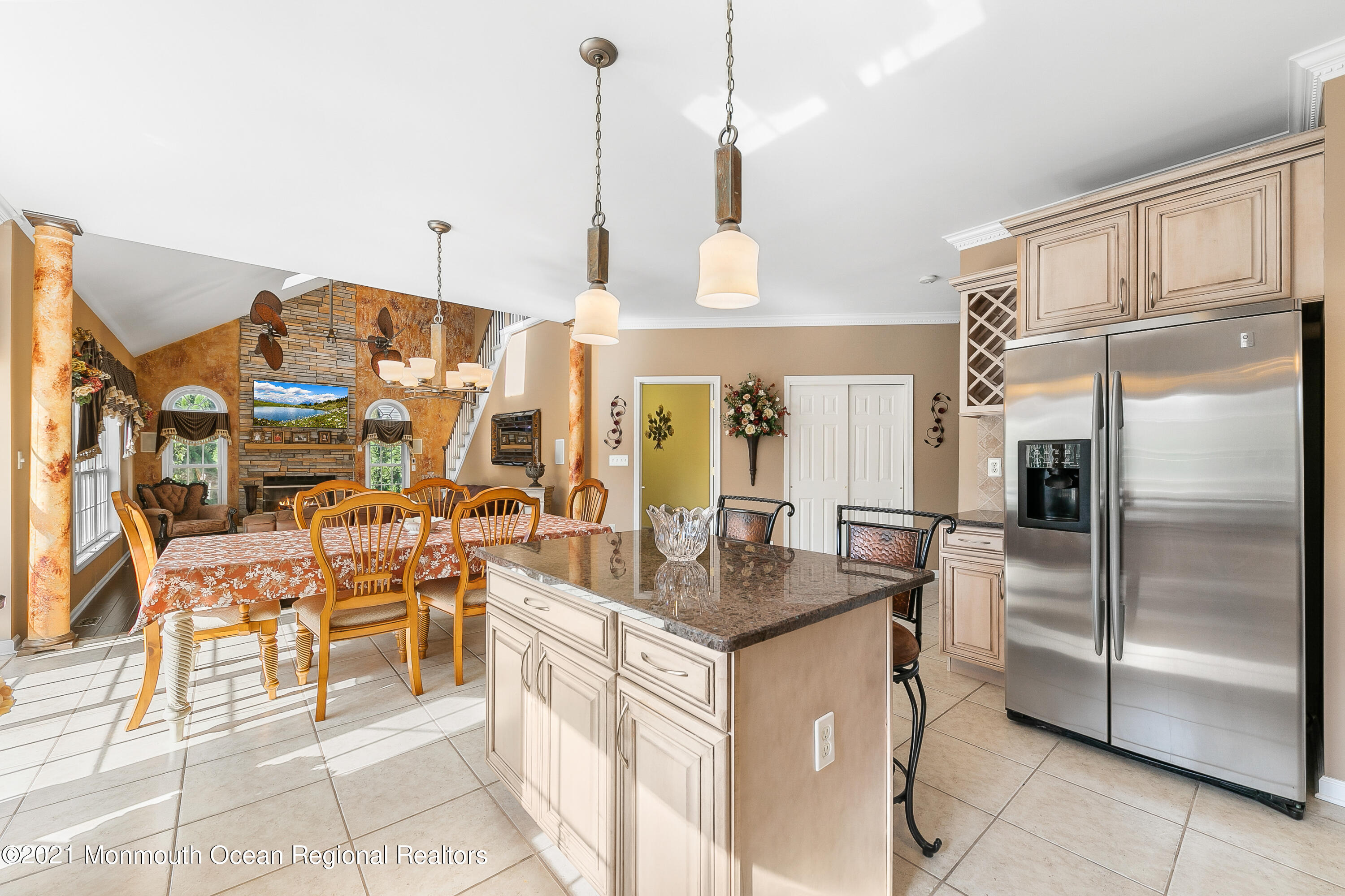 10 Lernard Road Manalapan, NJ 07726 - Photo 10 of 33 10LernardRd-Kitchen Family1