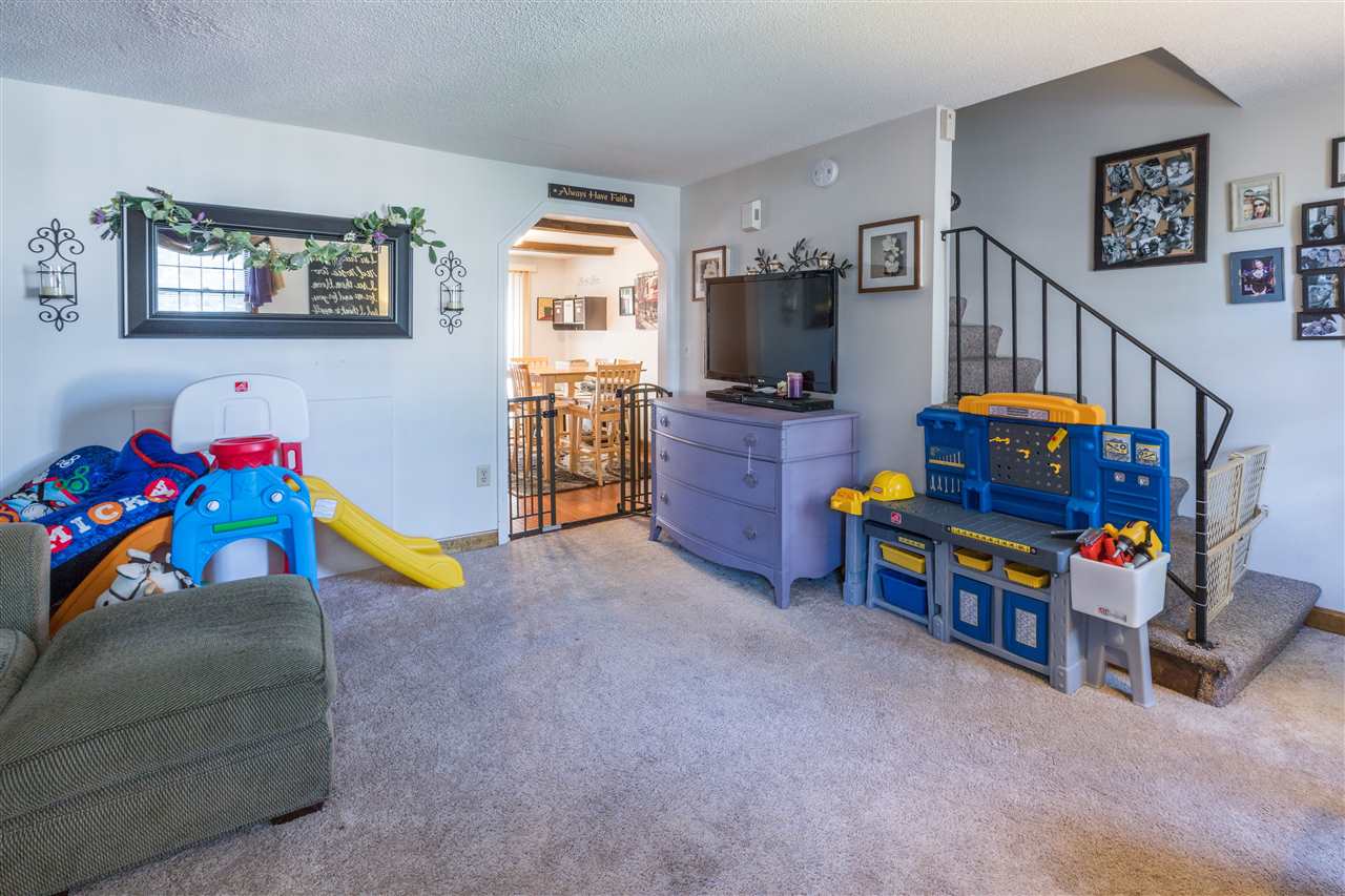 101 Cannongate III Road Nashua, NH 03063 - Photo 8 of 15 Gallery Image 8
