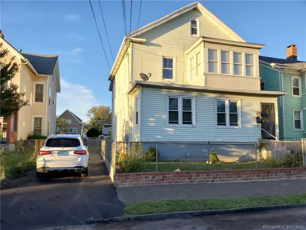 137 Deacon Street Bridgeport, CT 06607 - Photo 1 of 1