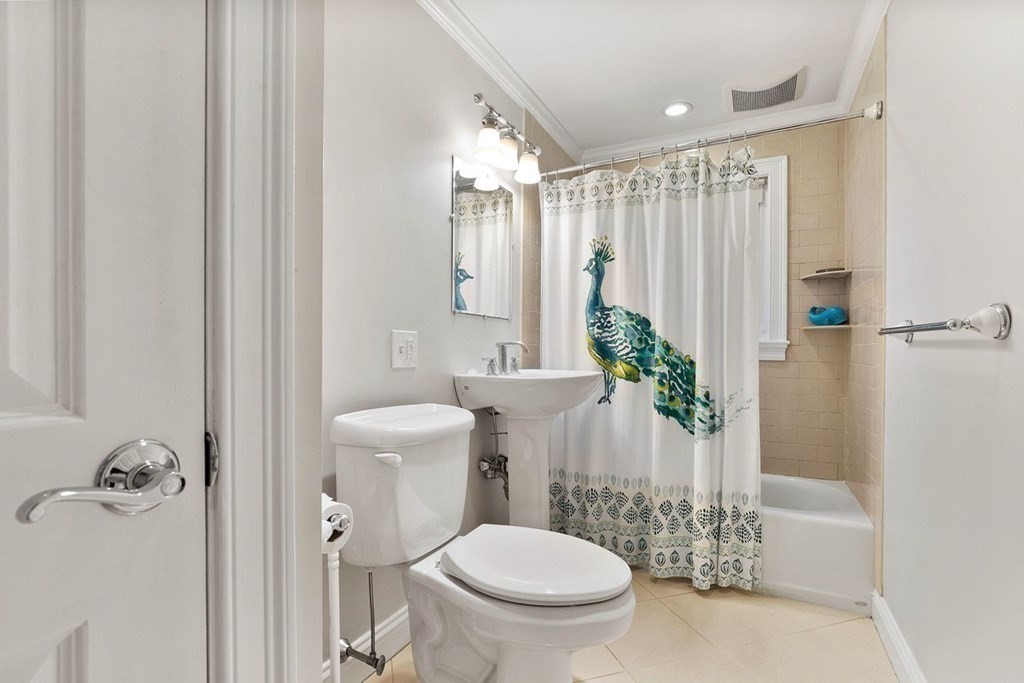 8 Pine Grove Road Hingham, MA 02043 - Photo 14 of 18