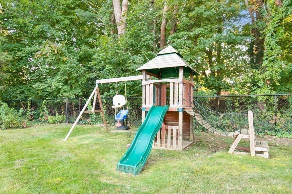 8 Pine Grove Road Hingham, MA 02043 - Photo 17 of 18