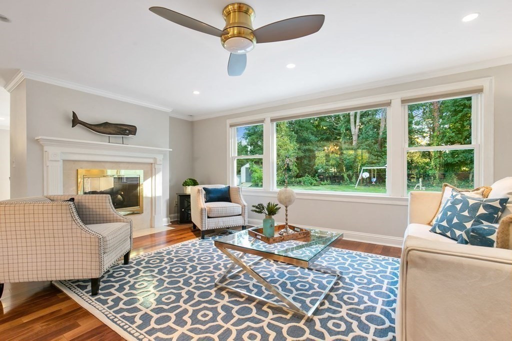 8 Pine Grove Road Hingham, MA 02043 - Photo 4 of 18