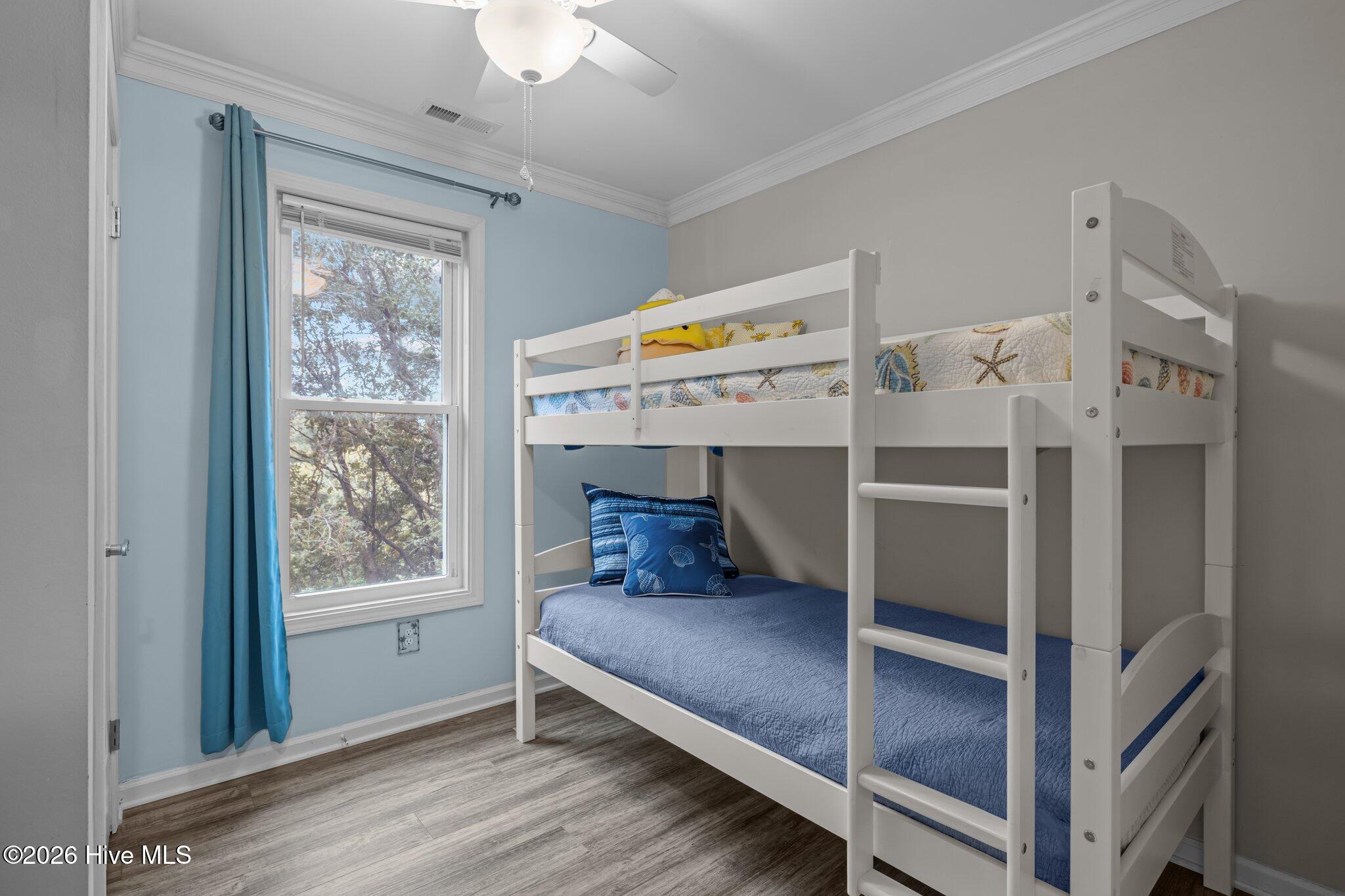 106 Azure Drive Emerald Isle, NC 28594 - Photo 4 of 71 Bunk room