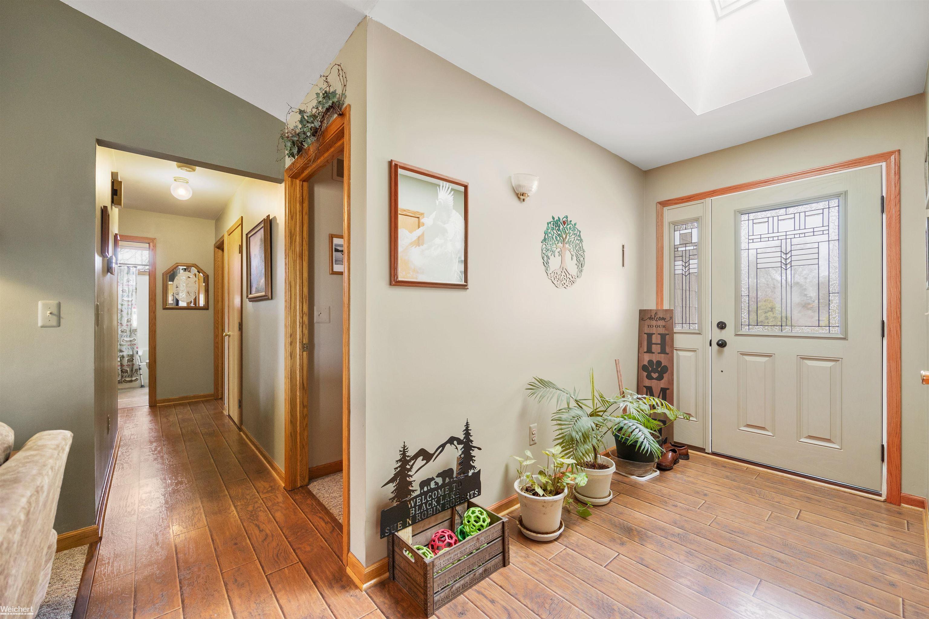 5107 Cochrane Road Almont, MI 48003 - Photo 15 of 35 50103955-14.JPG
