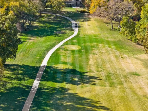 $575,000 | 9504 West 106th Street, Overland Park, KS 66212