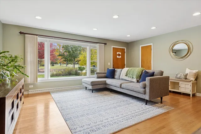 $479,000 | 31 East Washington Boulevard, Lombard, IL 60148