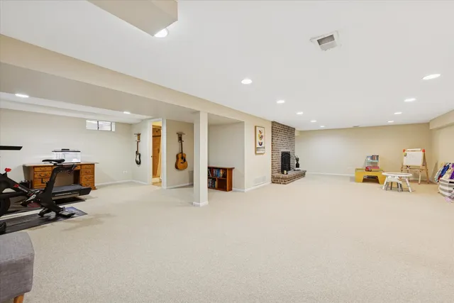 $479,000 | 31 East Washington Boulevard, Lombard, IL 60148