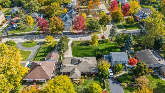 $479,000 | 31 East Washington Boulevard, Lombard, IL 60148