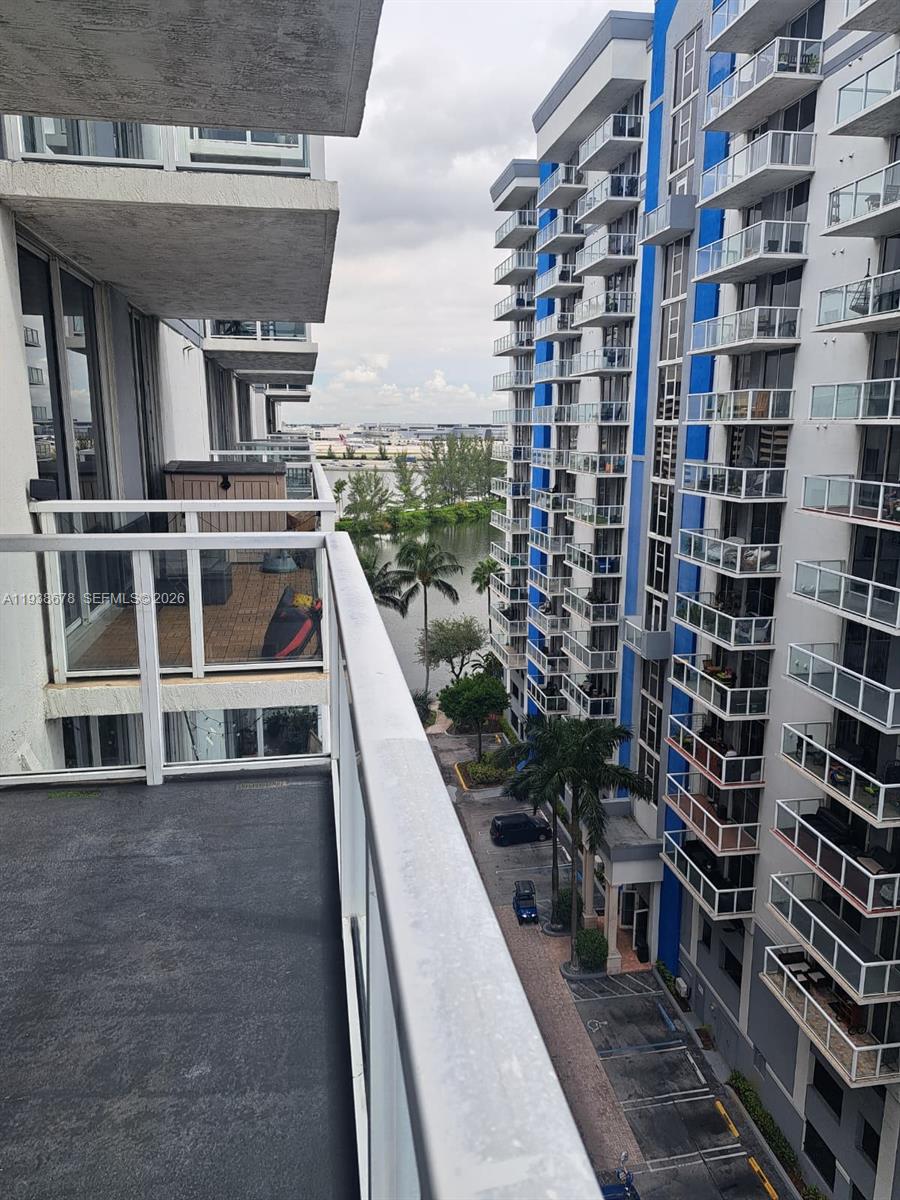 5091 Northwest 7th Street, Unit 1015 Miami, FL 33126 - Photo 1 of 30