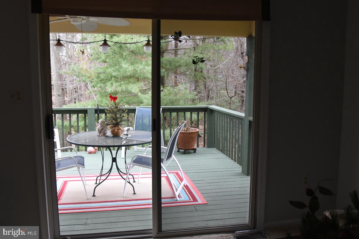 861 Rudder Way Annapolis, MD 21401 - Photo 9 of 37 View of deck from dining area