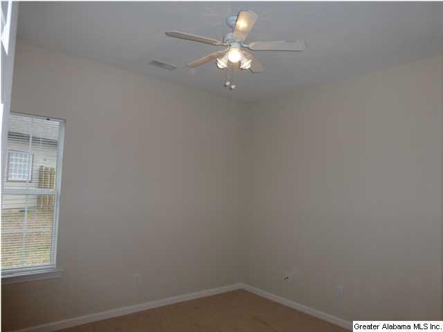 116 Hannah Circle Calera, AL 35040 - Photo 16 of 20