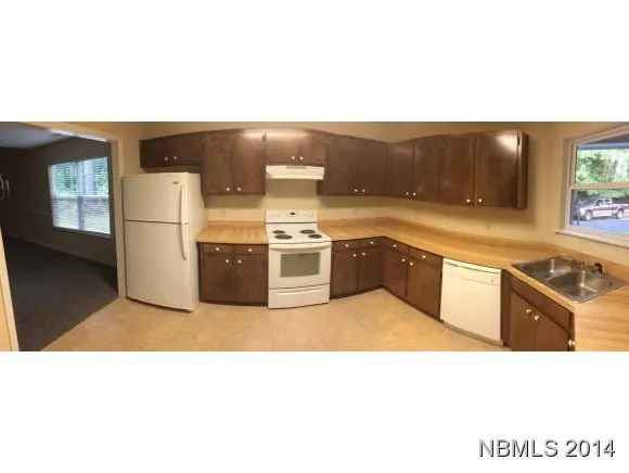 $1,250 | 3102 Country Club Road, Trent Woods, NC 28562