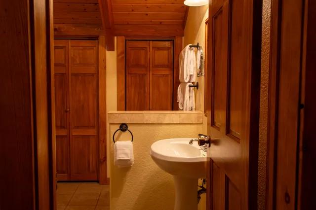 $925,000 | 218 Skiway Drive, Unit 3, Ketchum, ID 83340