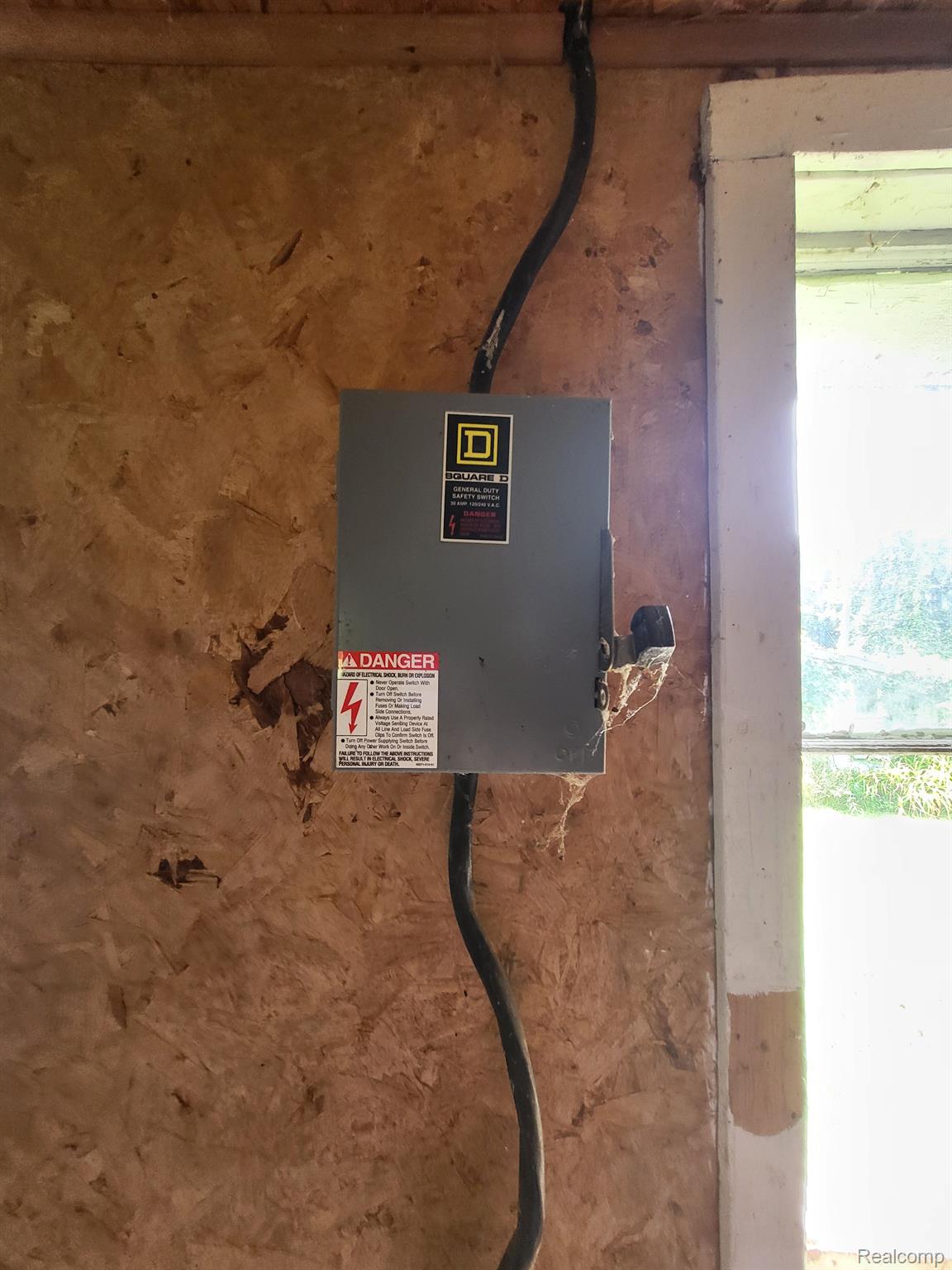 4865 North Eager Road Howell, MI 48855 - Photo 28 of 66 Electric in back addition