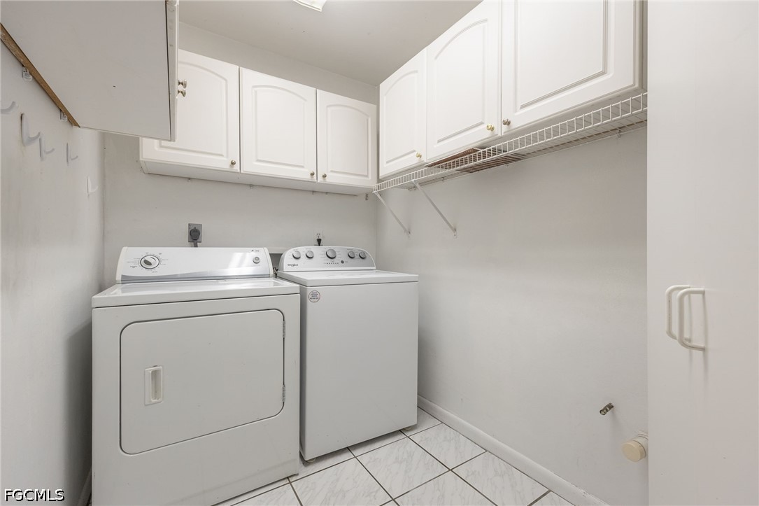 2411 Herzog Road Alva, FL 33920 - Photo 29 of 42 Gallery Image 29